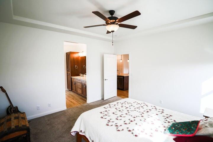 2767 W Vico Way, St George, photo 13 of 32