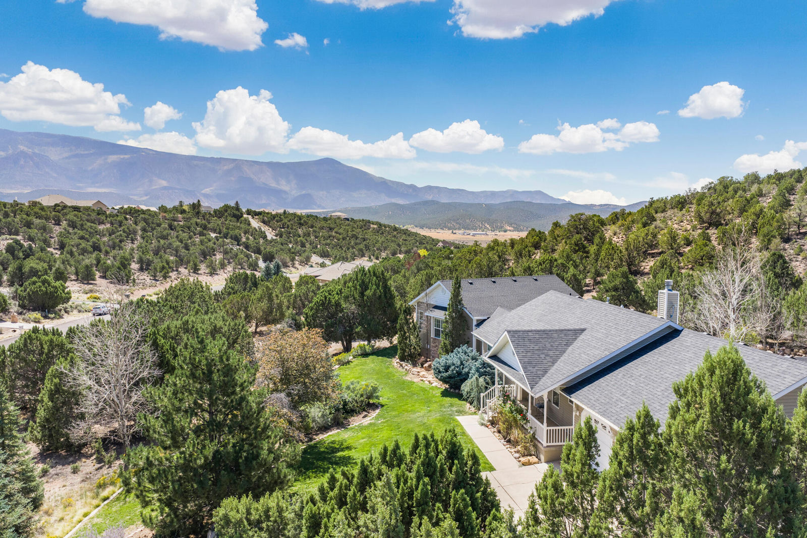 1510 S Cross Hollow DR, Cedar City, photo 2 of 57