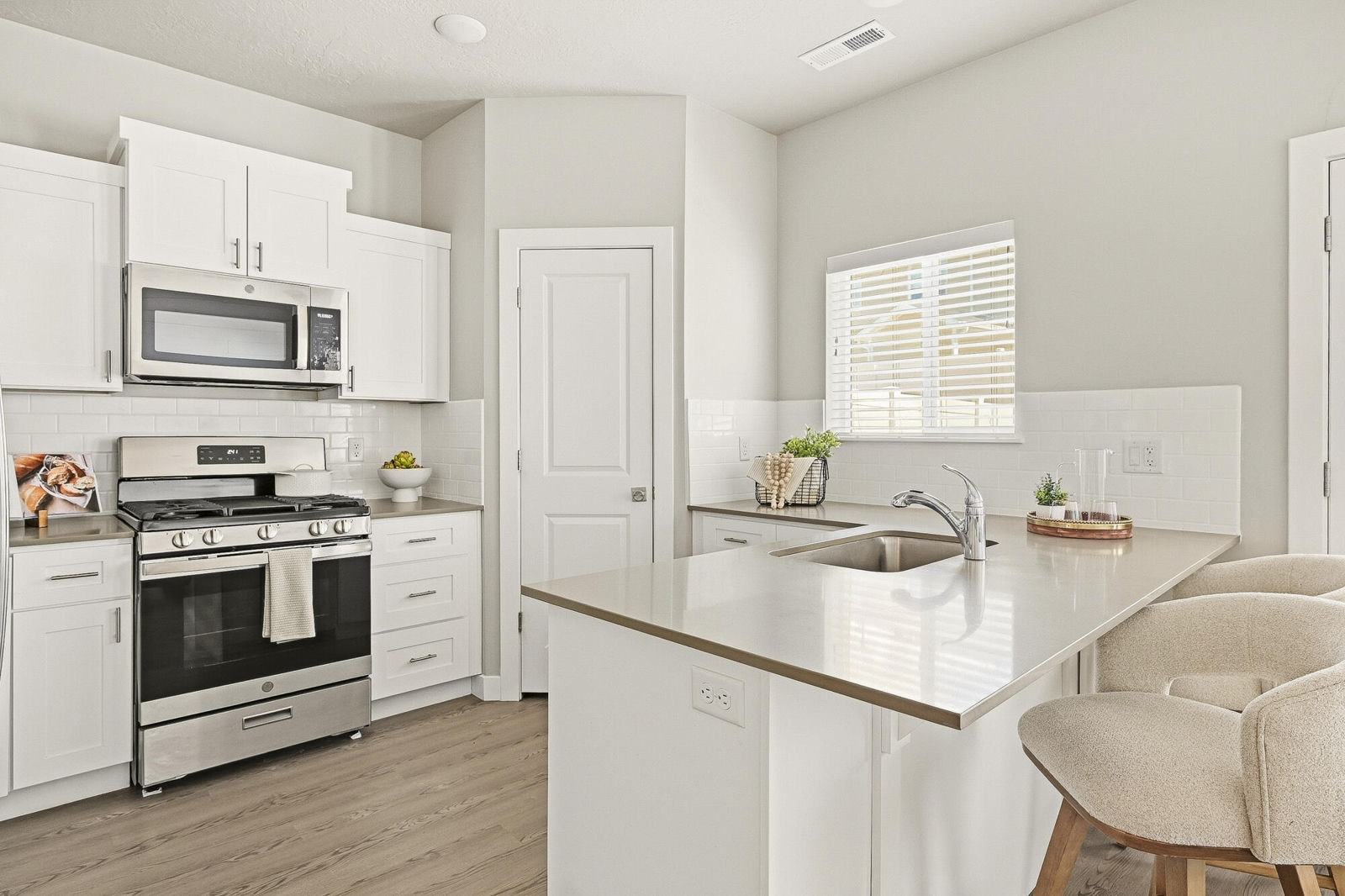 3050 N 175 ST E, Cedar City, photo 8 of 42