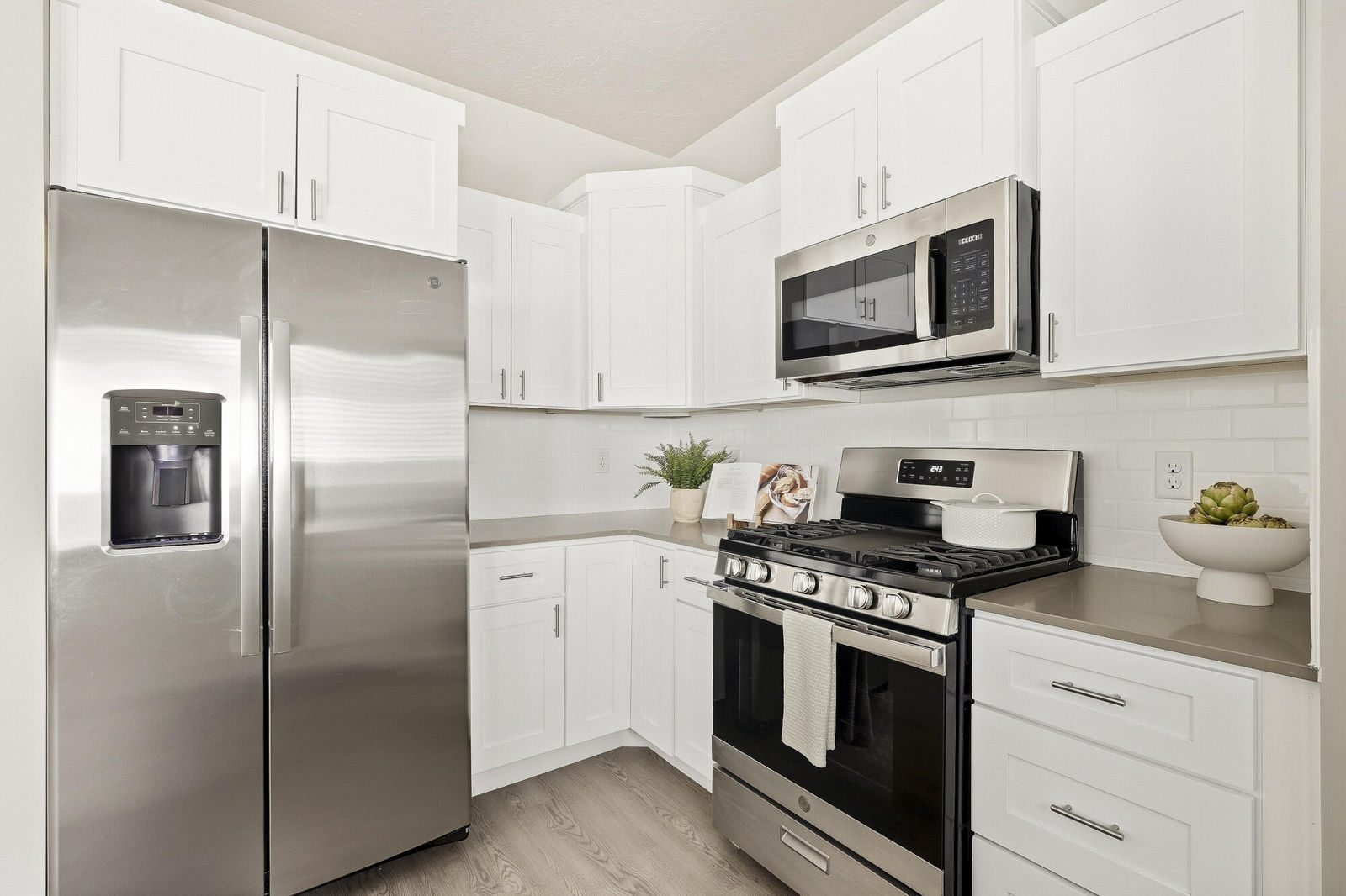 3050 N 175 ST E, Cedar City, photo 12 of 42