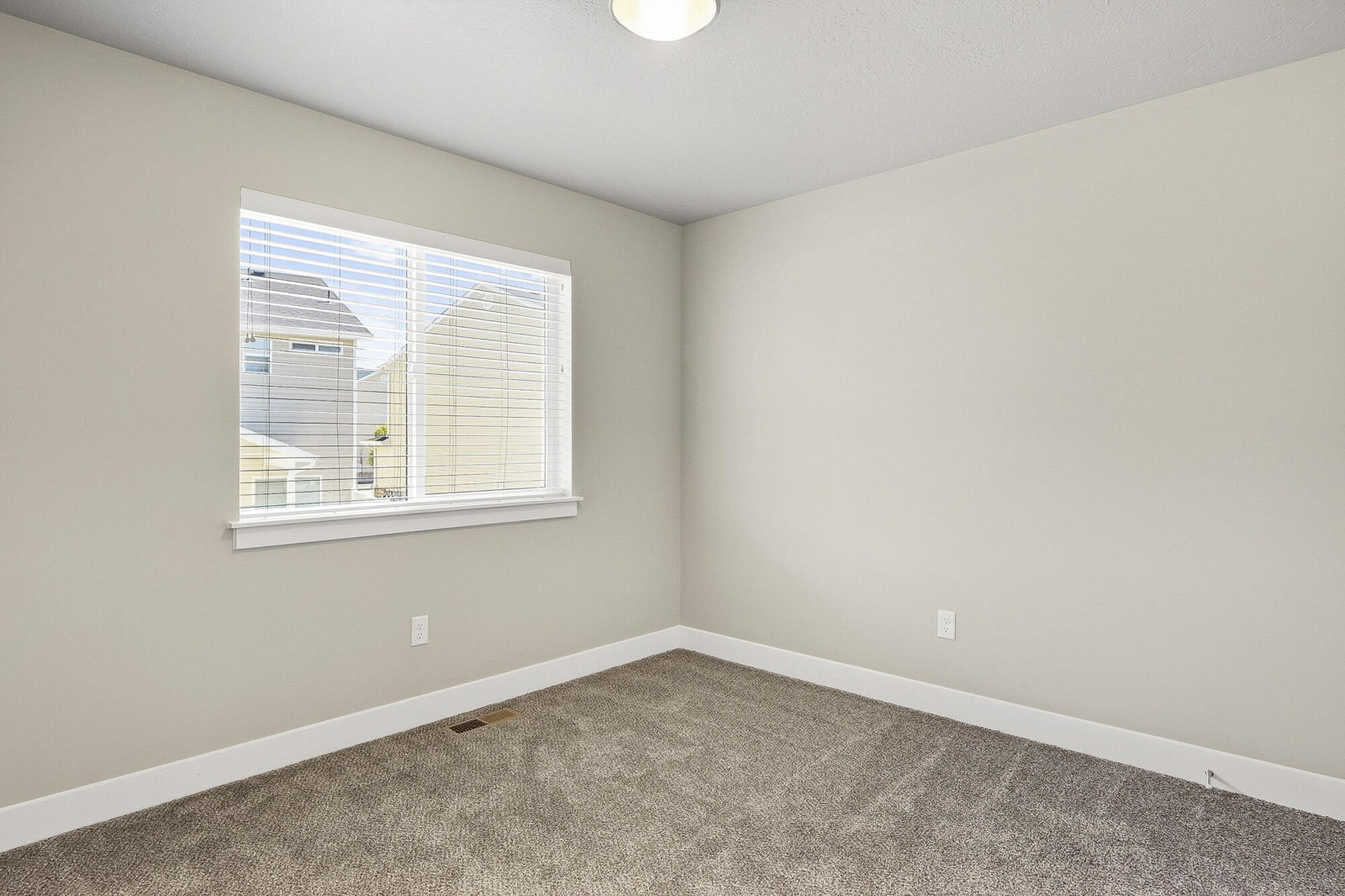3050 N 175 ST E, Cedar City, photo 31 of 42