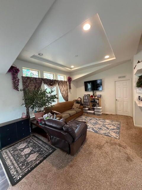 595 W Rider DR, Kanab, photo 3 of 29