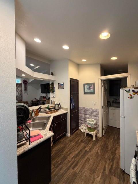 595 W Rider DR, Kanab, photo 8 of 29