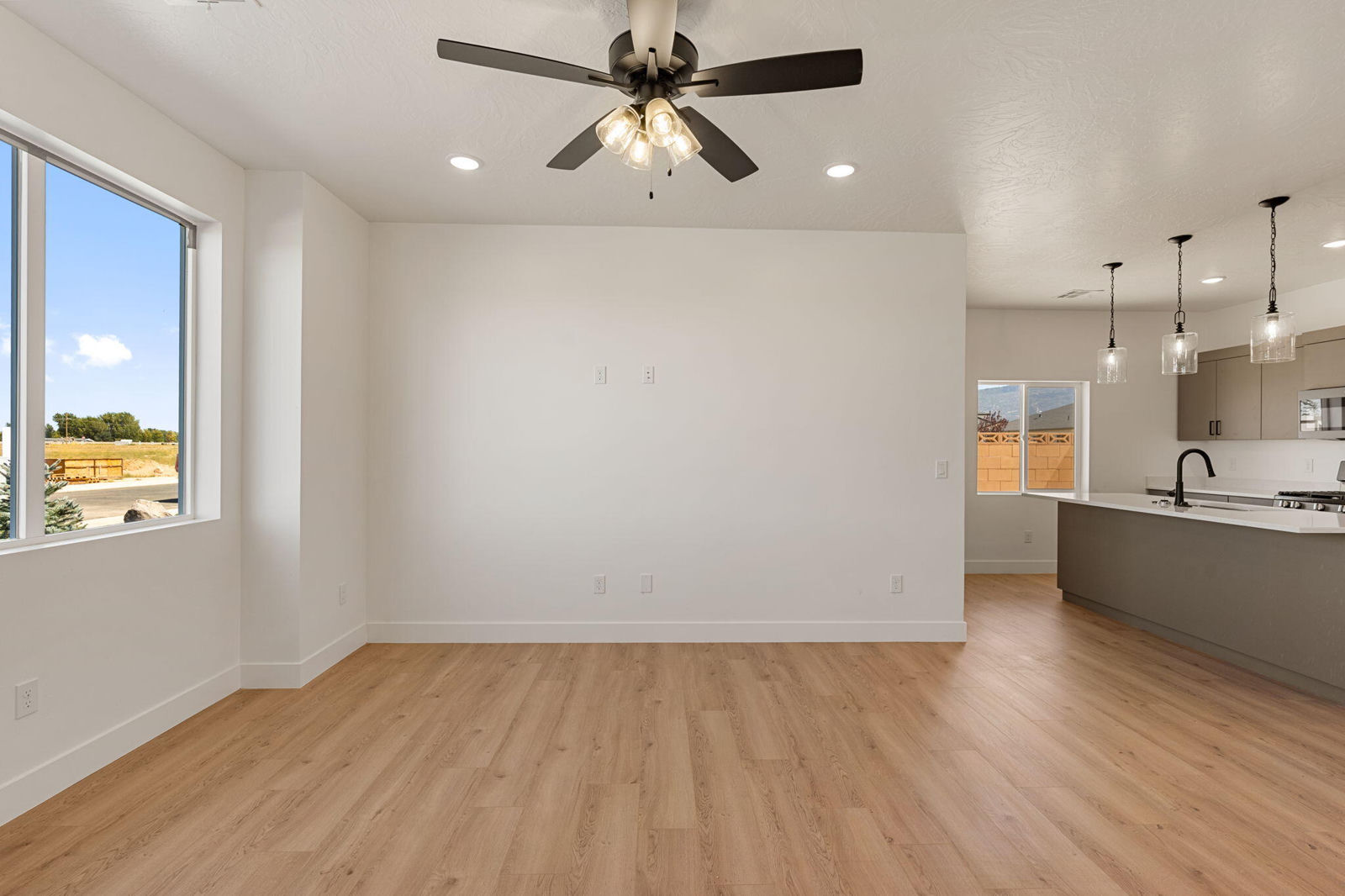 4677 W 300 N, Cedar City, photo 19 of 49