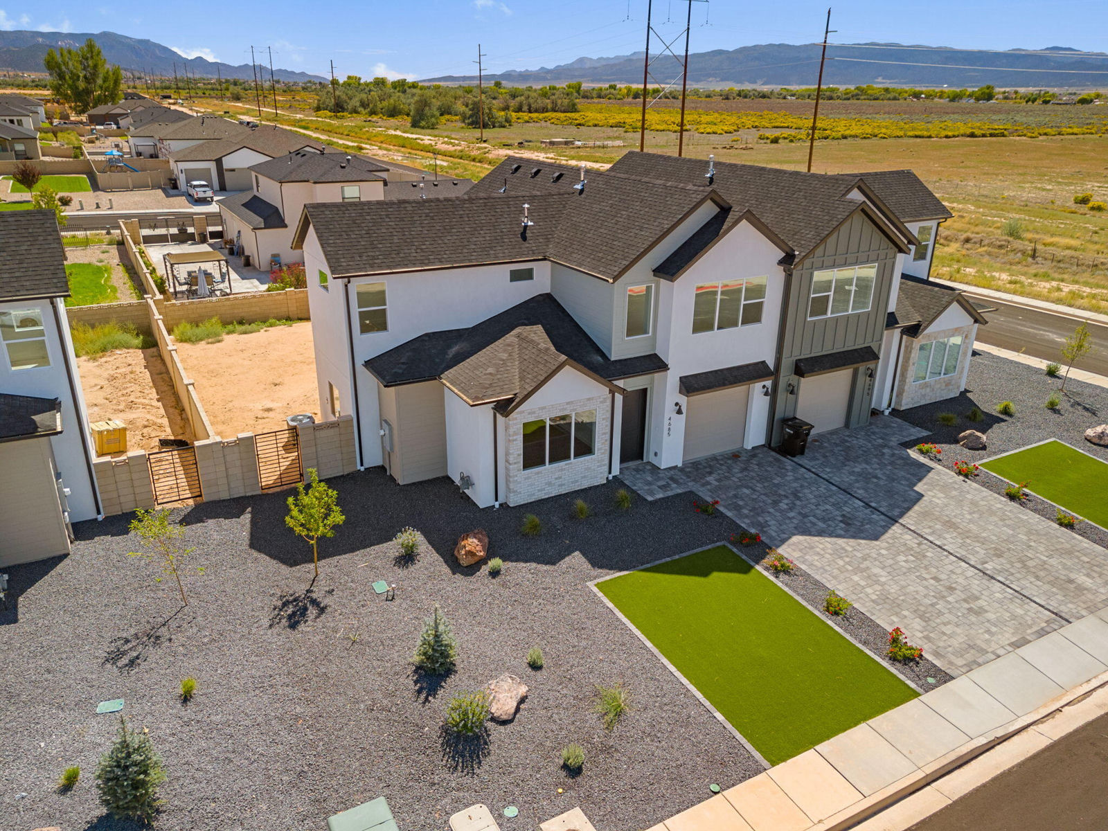 4667 W 300 N, Cedar City, photo 10 of 49