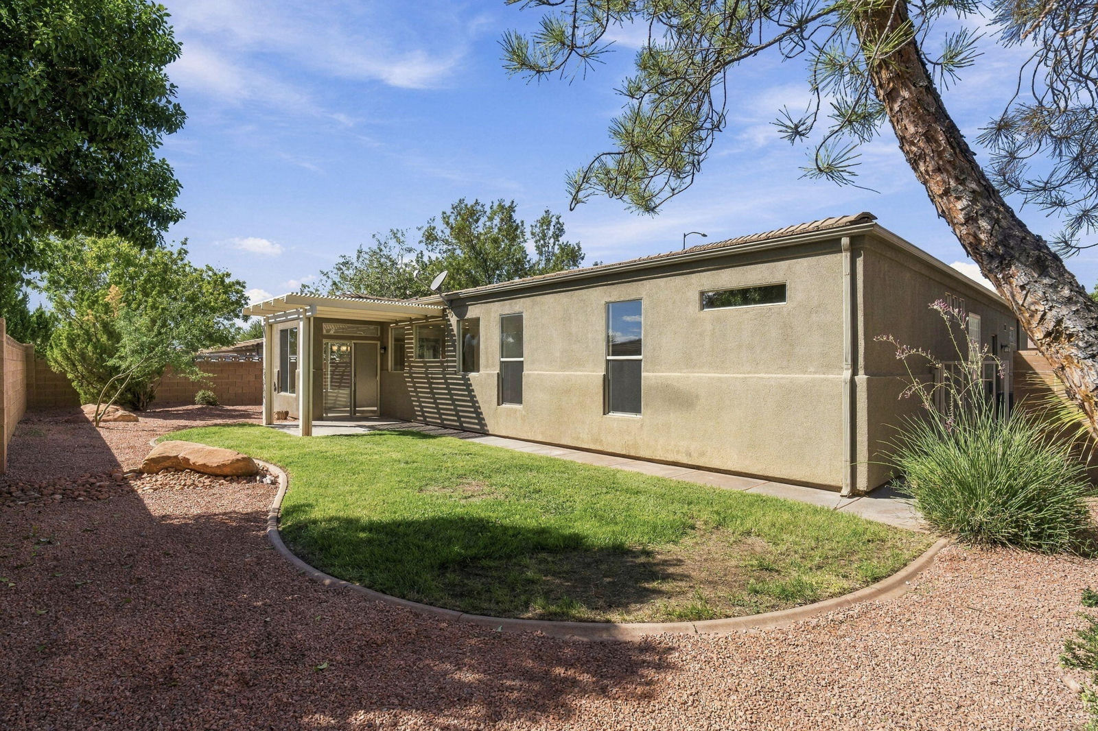 2021 W 1980 N, St George, photo 21 of 23