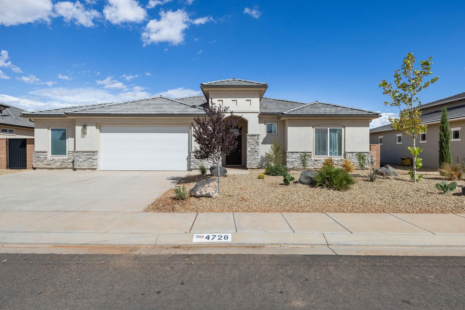 4728 W 2820 S, Hurricane, photo 1