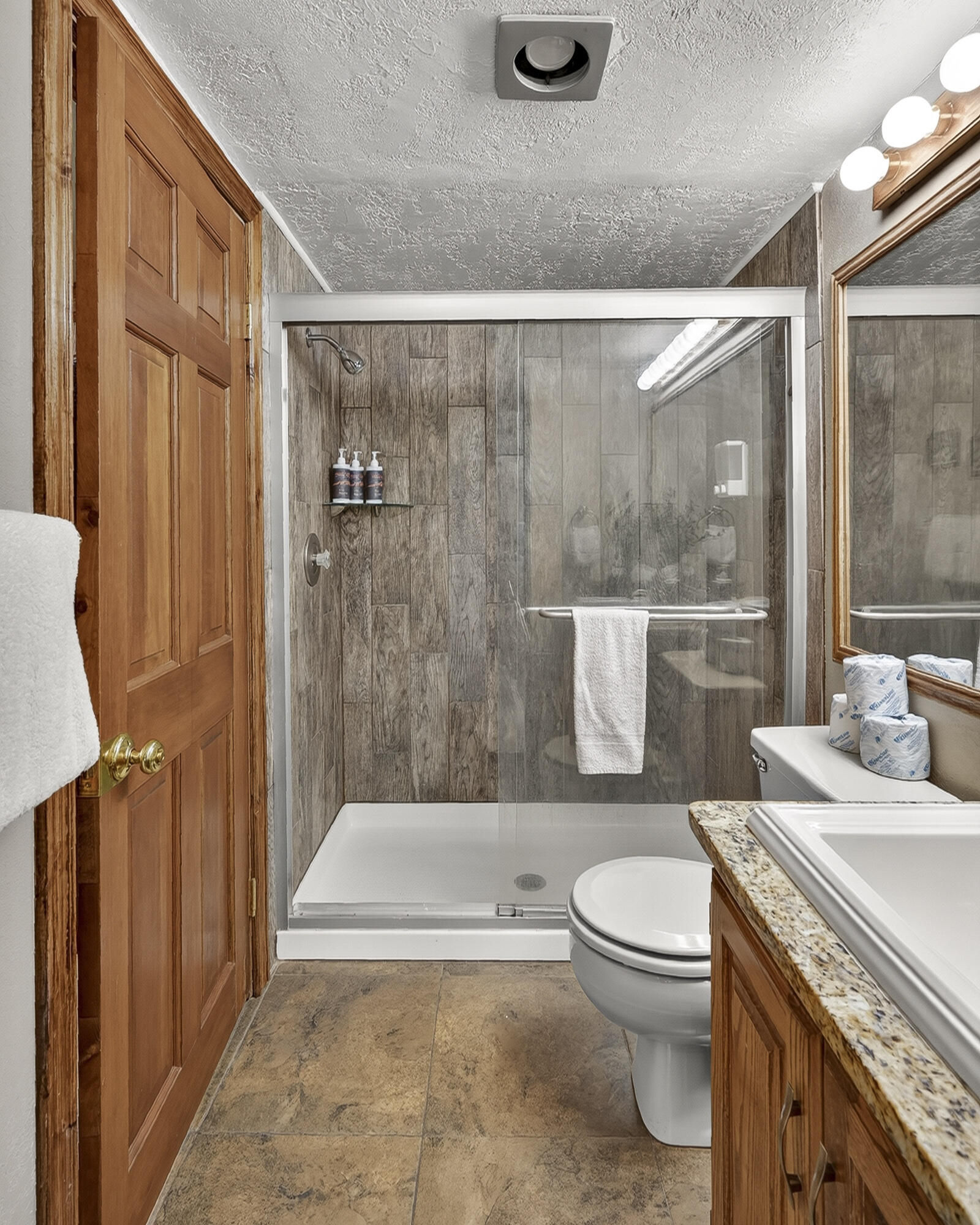 150 W Ridge View ST, #225, Brian Head, photo 15 of 42