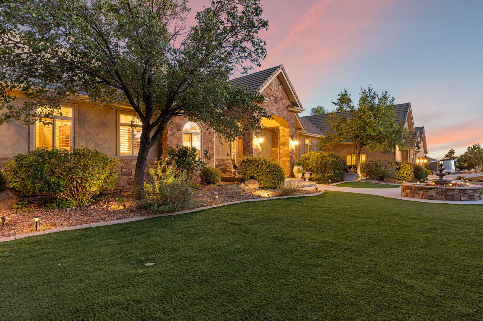 1811 S Panorama DR, Cedar City, photo 3 of 140