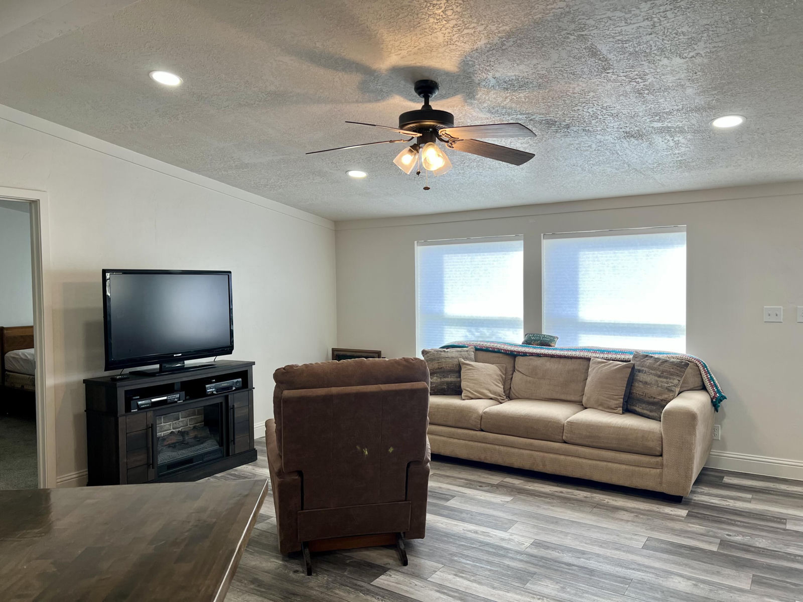 390 S 200 W, Minersville, photo 6 of 30