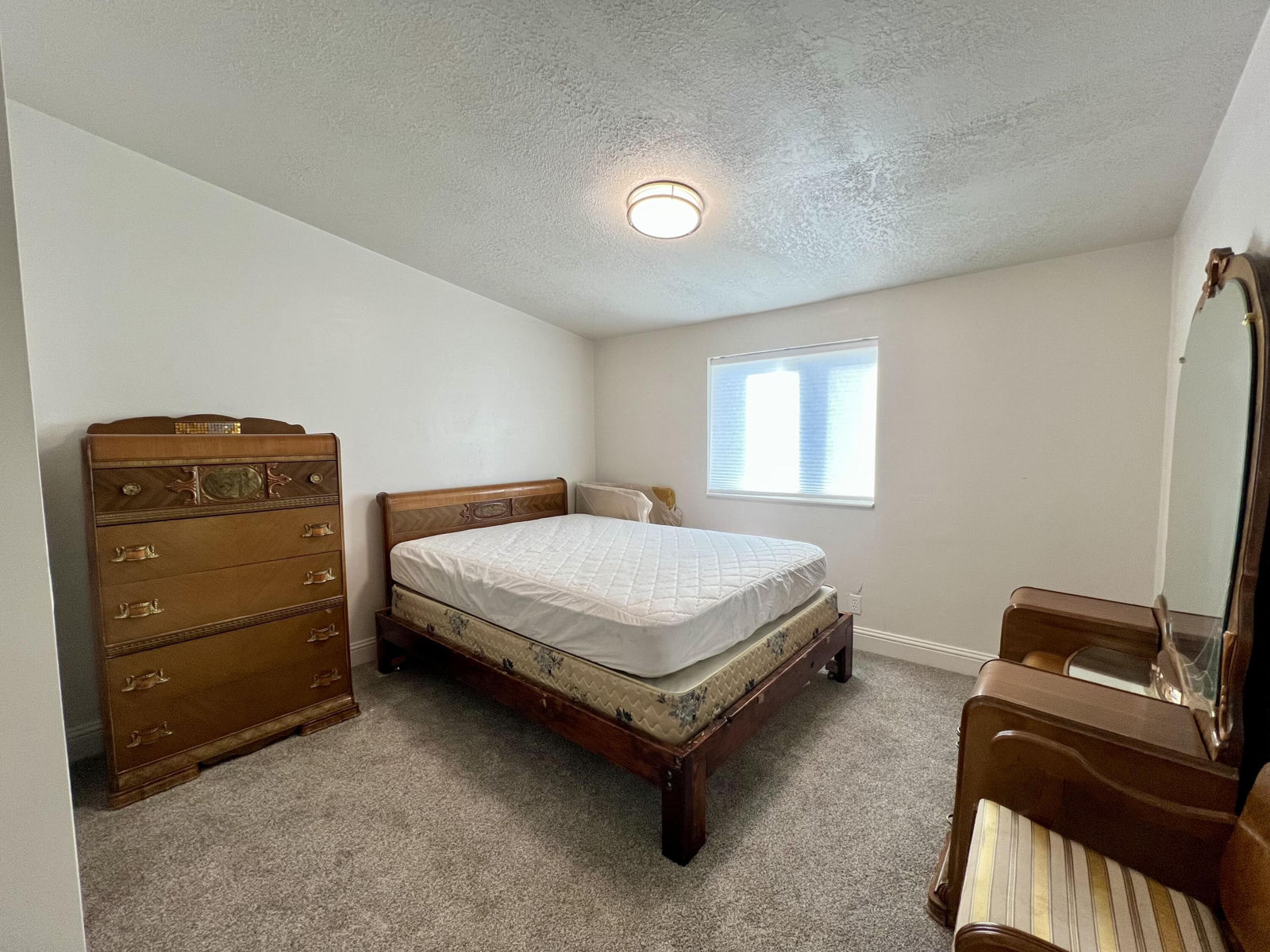 390 S 200 W, Minersville, photo 18 of 30