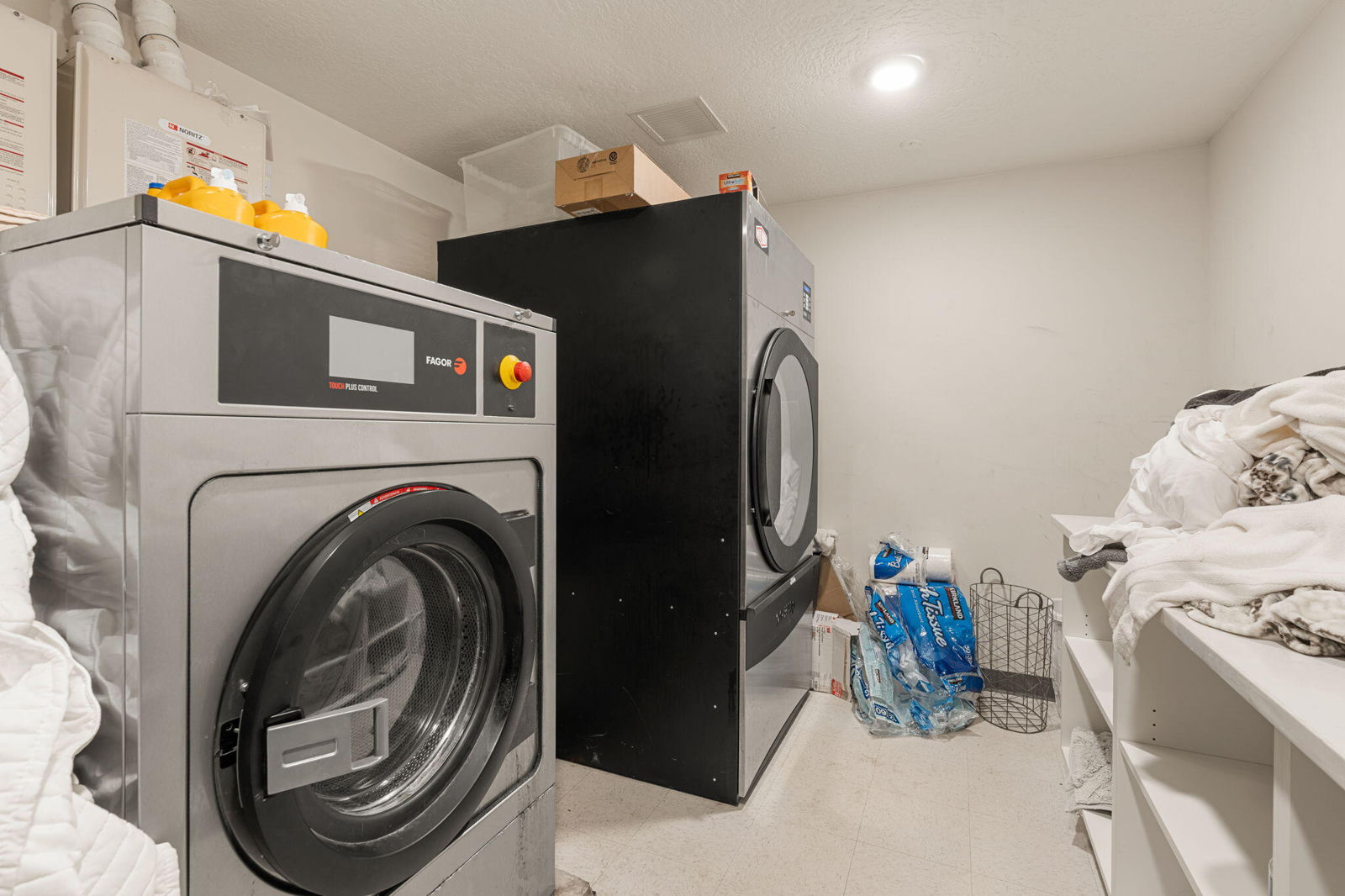 600 N State ST, Orderville, photo 47 of 87