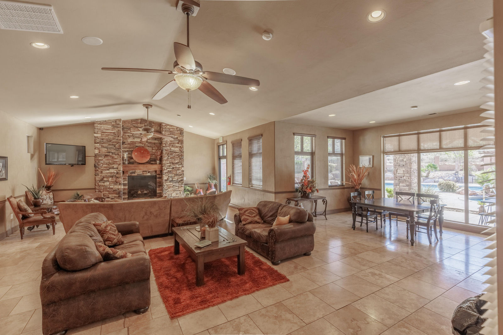 90 N 6680 W, #B6, Hurricane, photo 18 of 34