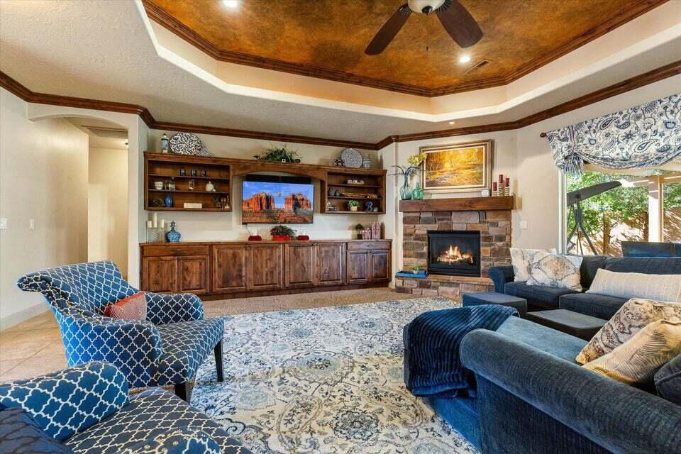 2644 S Wilson DR, Hurricane, photo 9 of 44