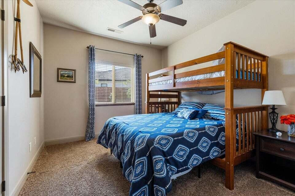 2644 S Wilson DR, Hurricane, photo 19 of 44