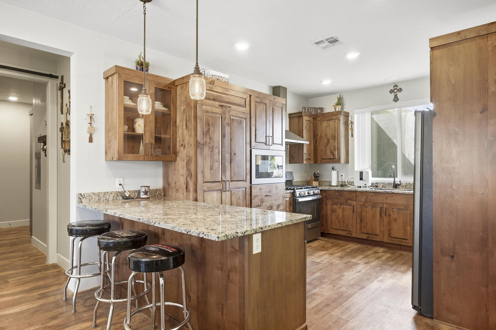 5009 N Lund Hwy, Cedar City, photo 7 of 52