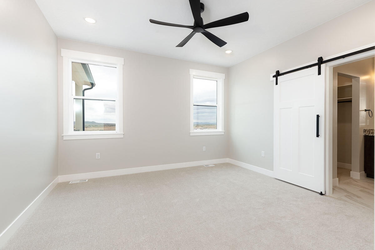 3256 W Kingsbury DR, Cedar City, photo 14 of 26
