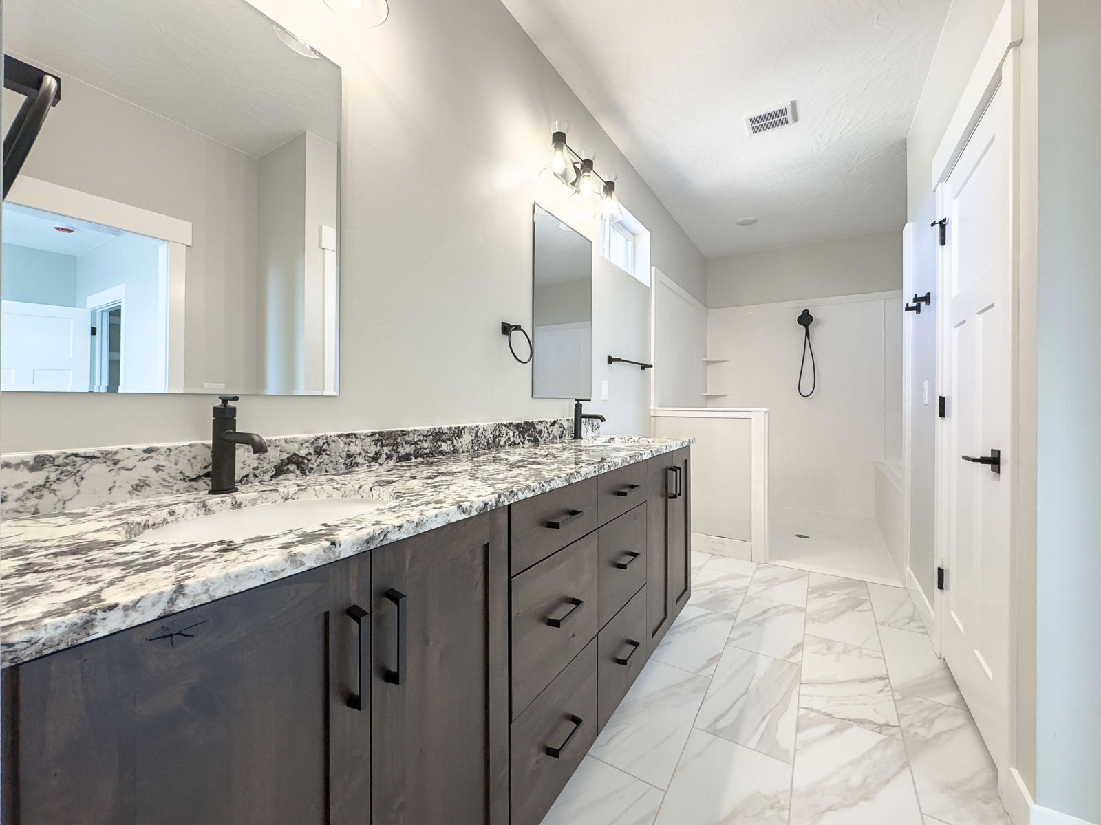 3256 W Kingsbury DR, Cedar City, photo 18 of 26