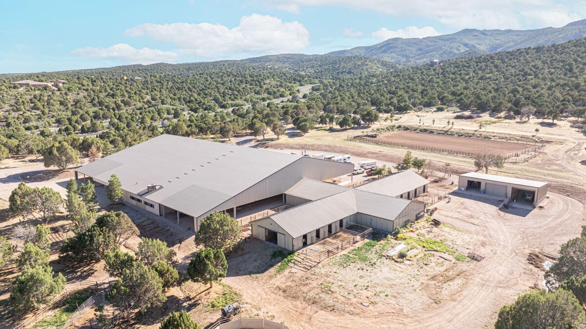 8475 W Bumblebee Springs RD, Cedar City, photo 9 of 10