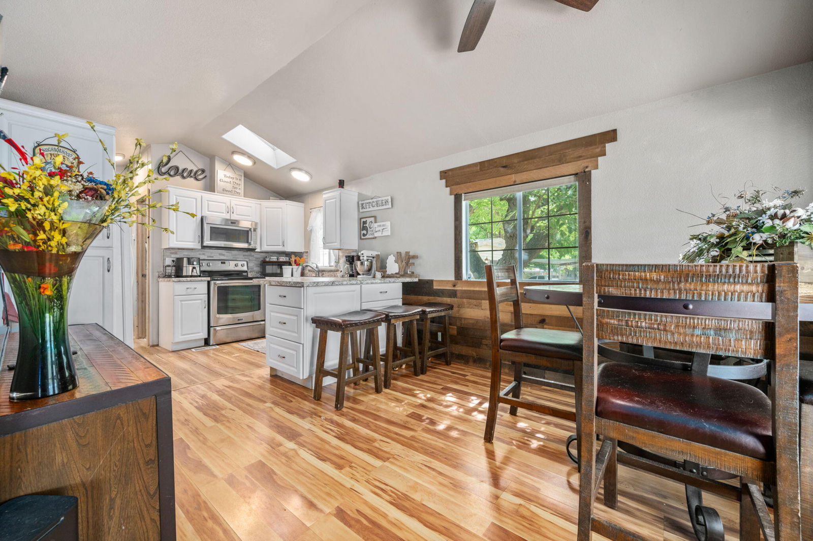 180 N 1100 E, 55, Washington, photo 9 of 17