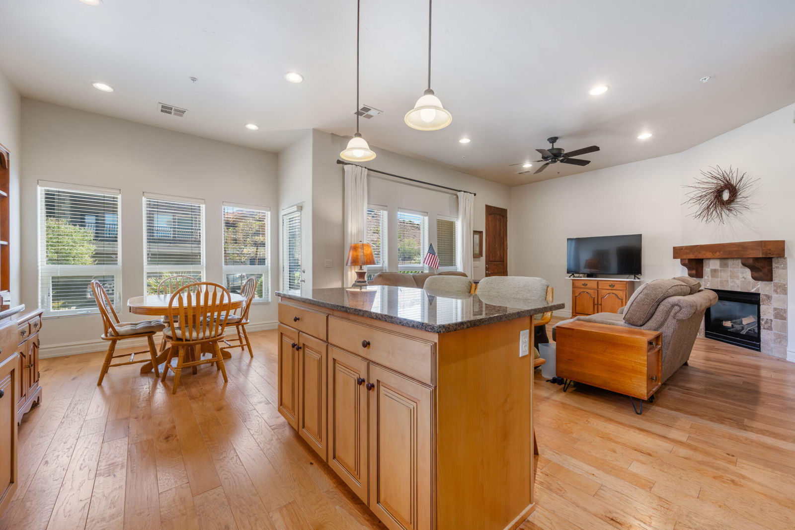 280 S 280 S. Luce Del Sol, 611, St George, photo 8 of 27