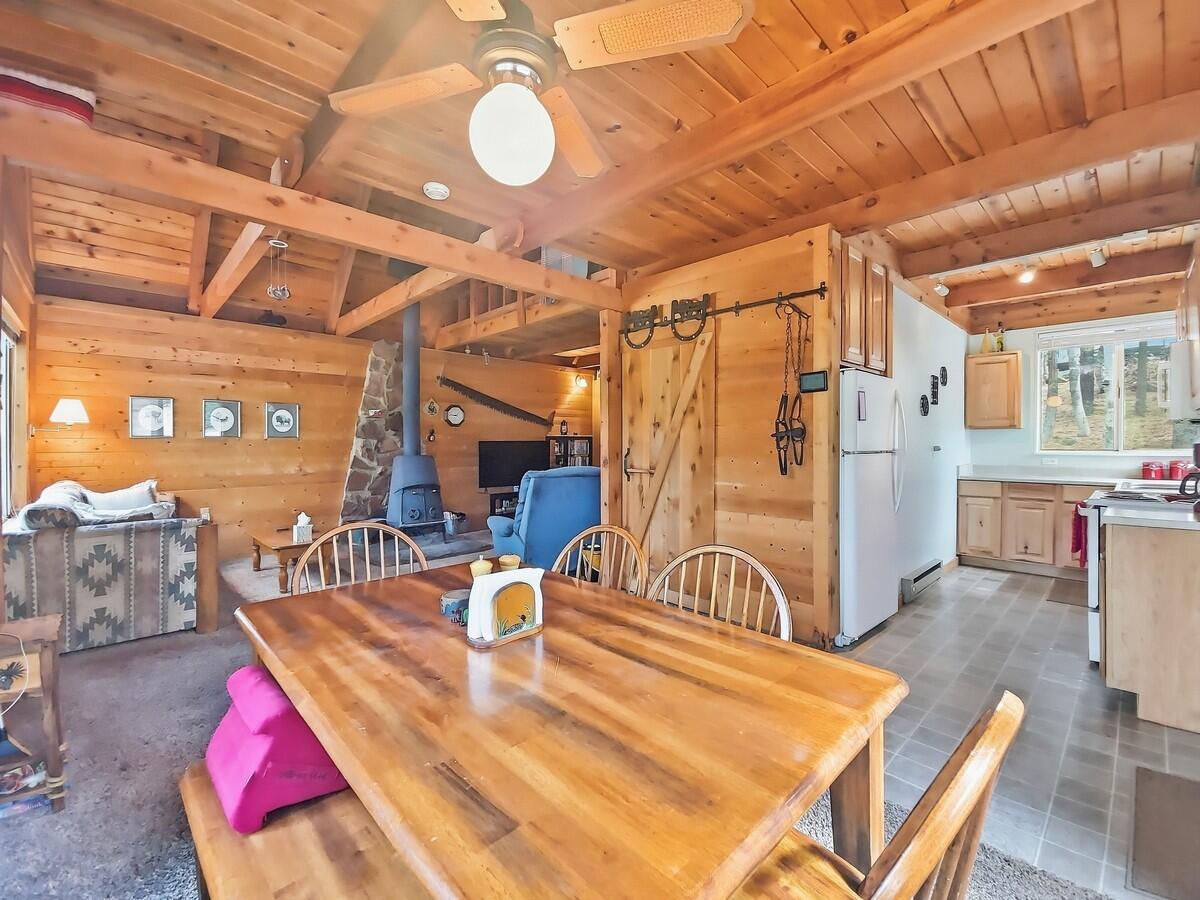 2255 E Foxtree RD, Duck Creek Village, photo 10 of 36