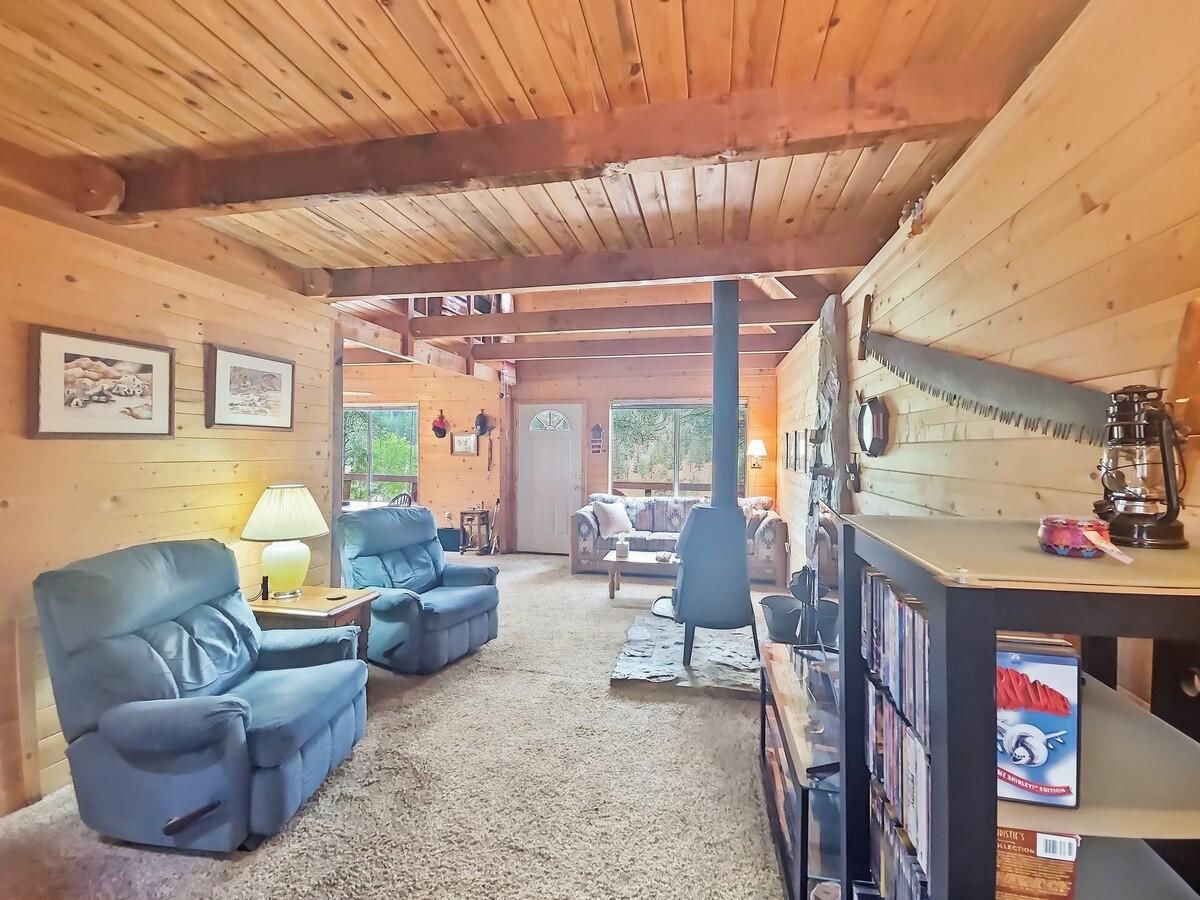 2255 E Foxtree RD, Duck Creek Village, photo 14 of 36