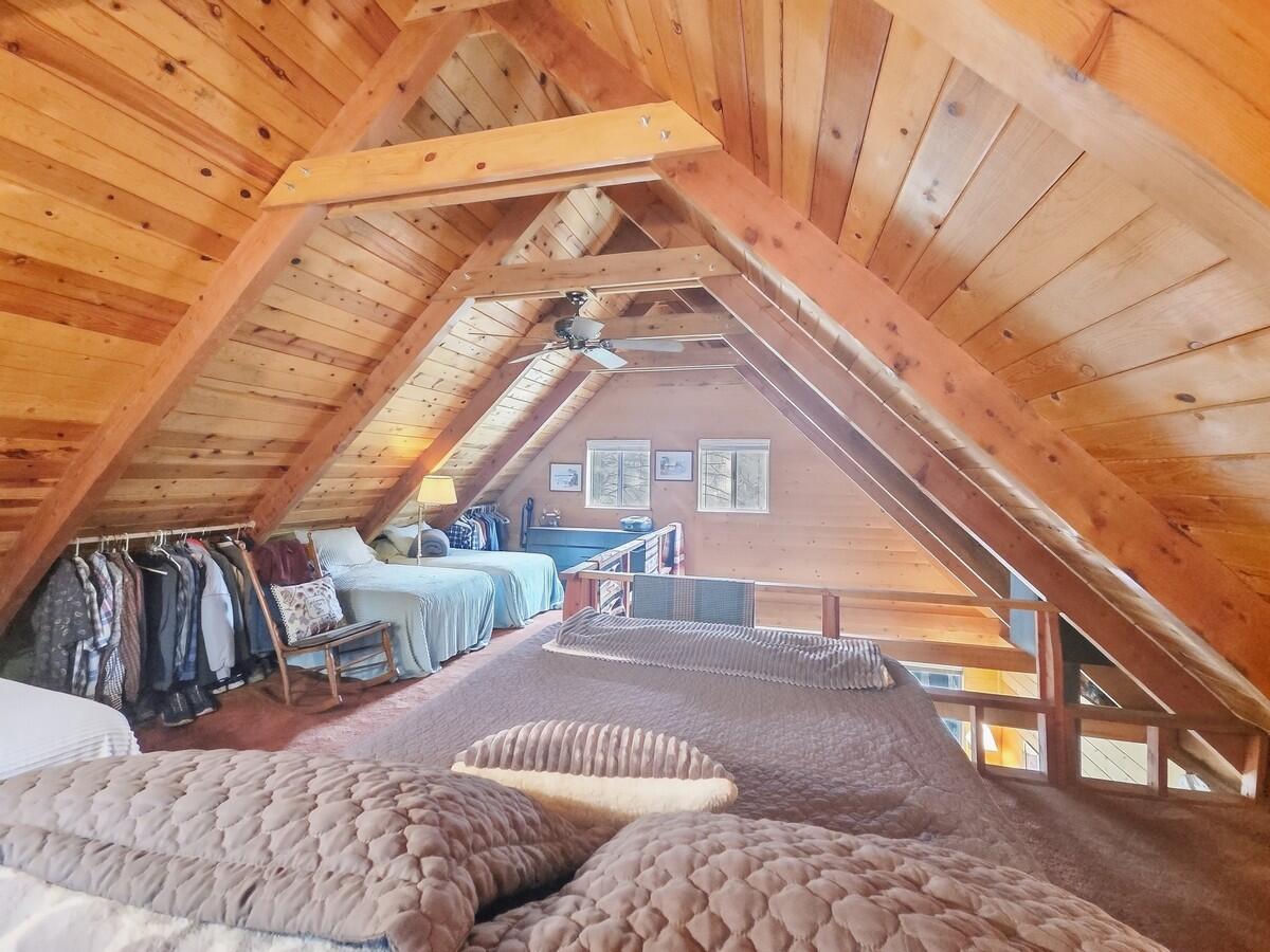 2255 E Foxtree RD, Duck Creek Village, photo 16 of 36