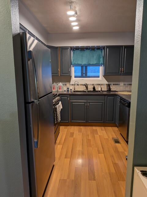 289 E 400 N, Parowan, photo 5 of 57