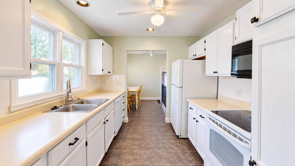 484 S 225 W, Cedar City, photo 3
