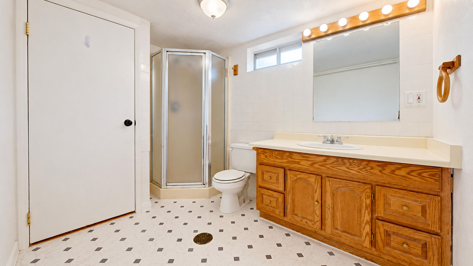 484 S 225 W, Cedar City, photo 16 of 27