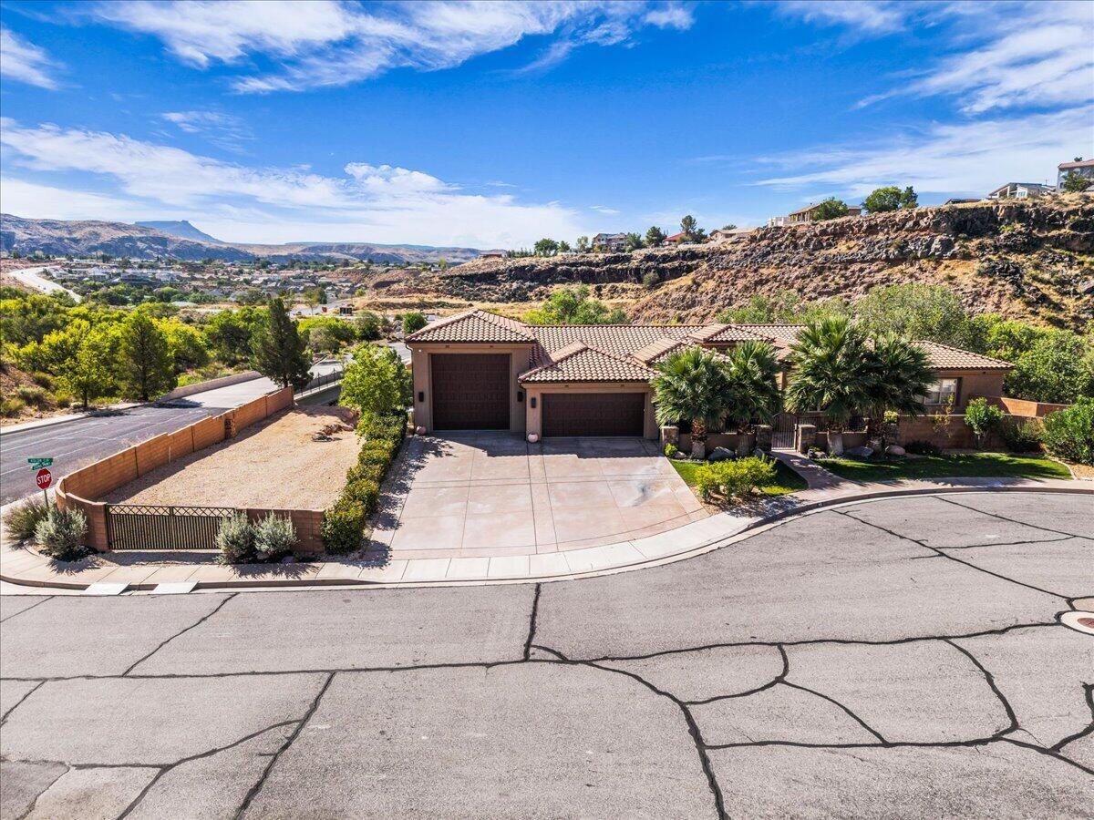 86 E Kolob CIR, Toquerville, photo 4 of 63