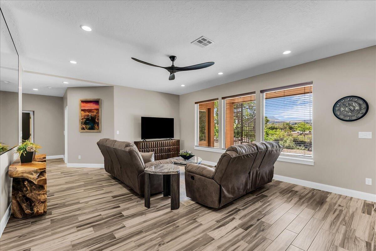 86 E Kolob CIR, Toquerville, photo 32 of 63
