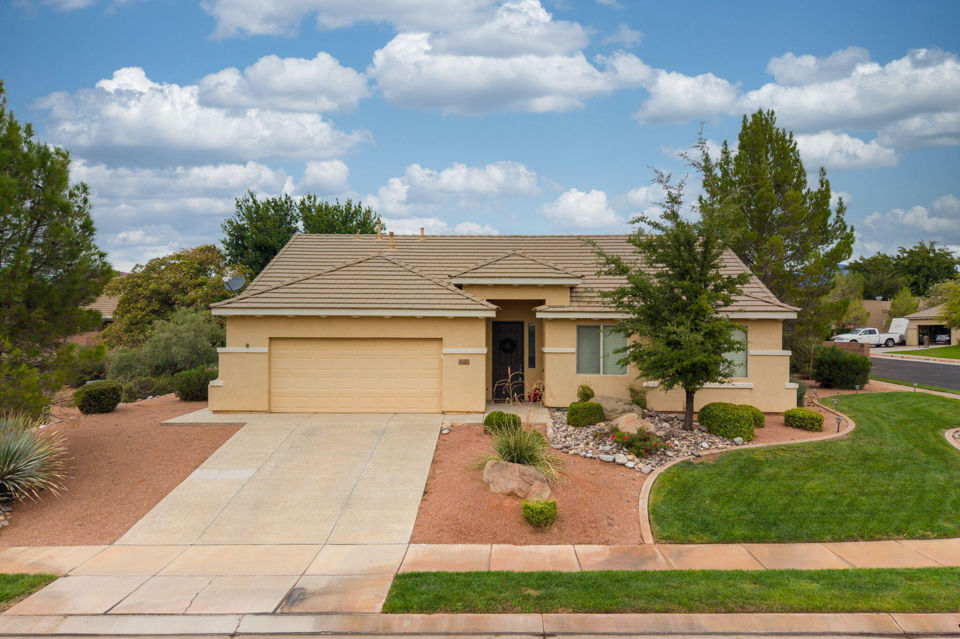 2140 W 970 N, St George