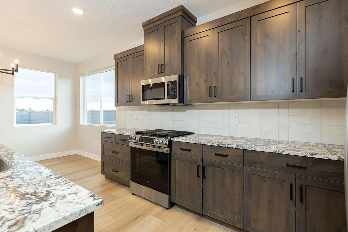 3820 W 975 N, Cedar City, photo 8 of 23