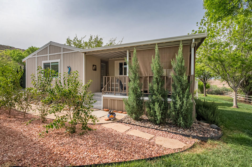 5 Scenic CIR, Hurricane