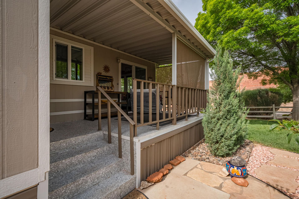 5 Scenic CIR, Hurricane, photo 2