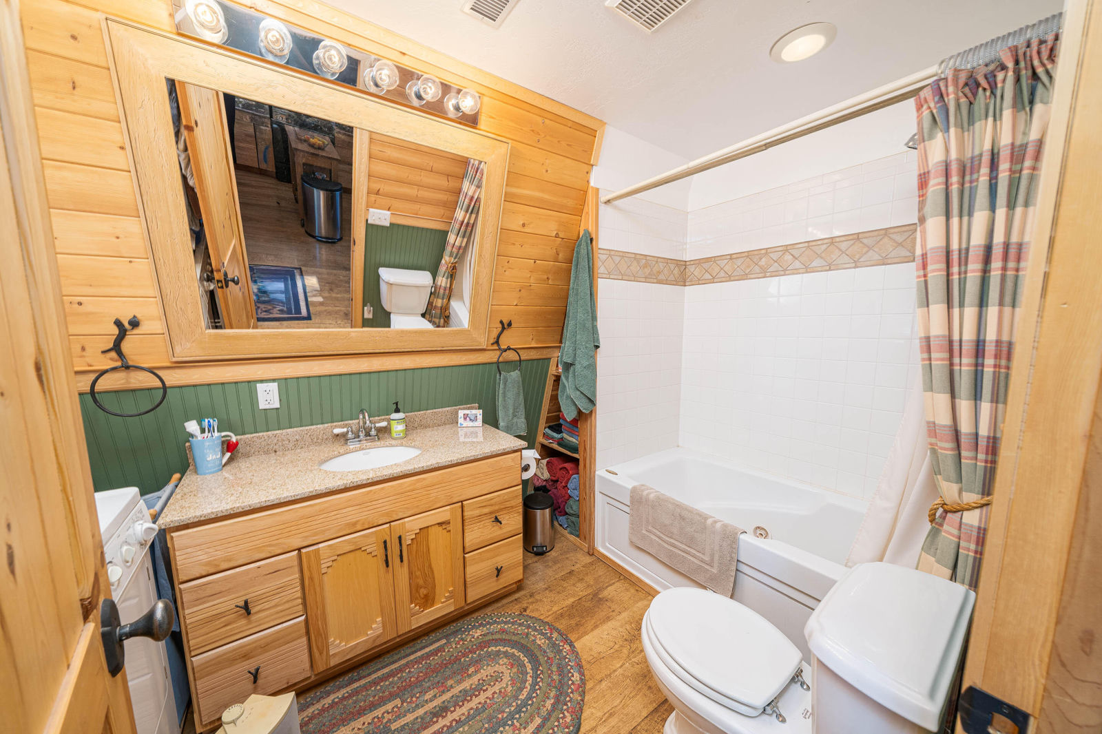 40 Apollo Trail, Duck Creek Village, photo 26 of 37