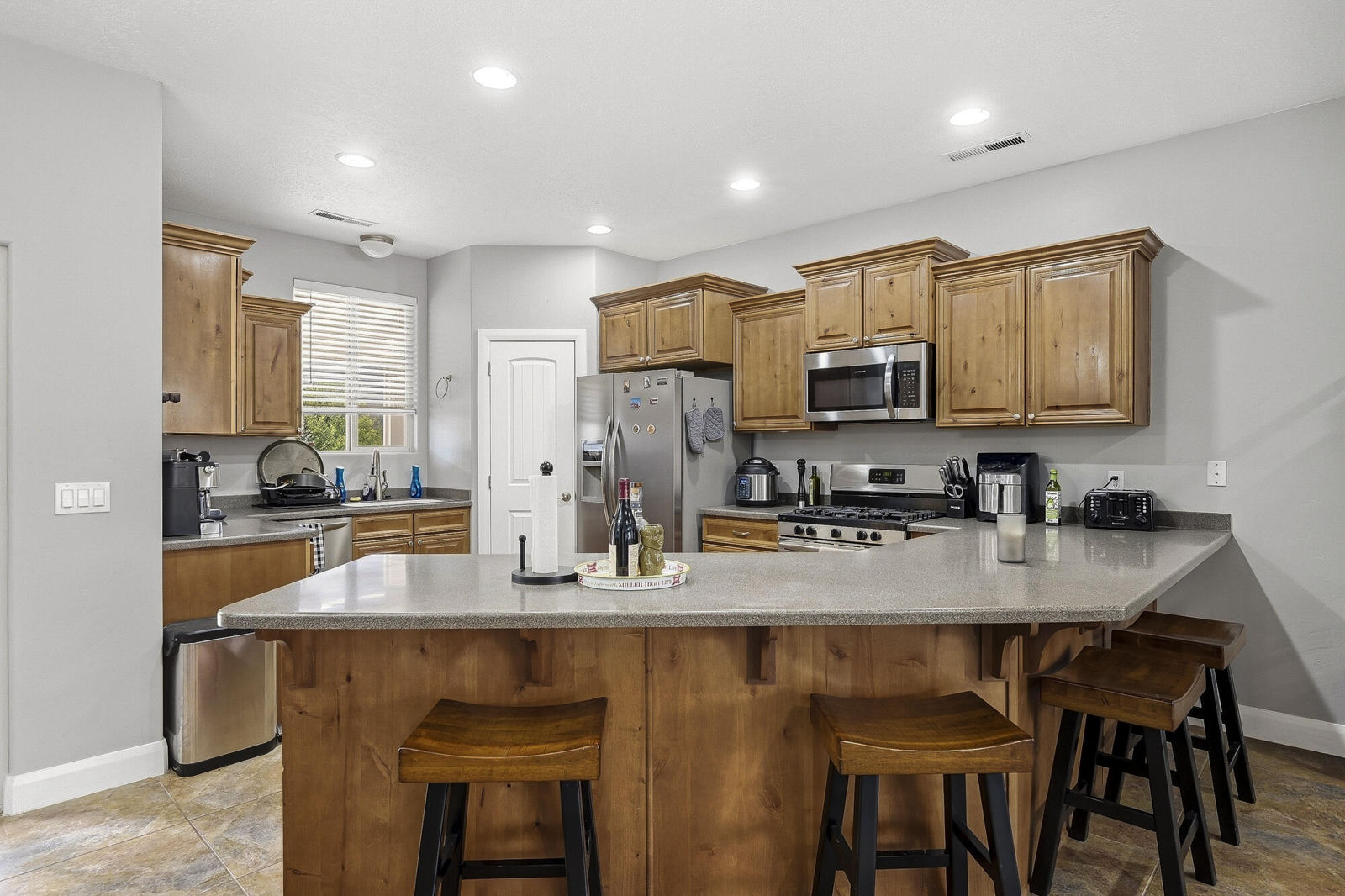 1588 S West Canyon DR, Cedar City, photo 8 of 45