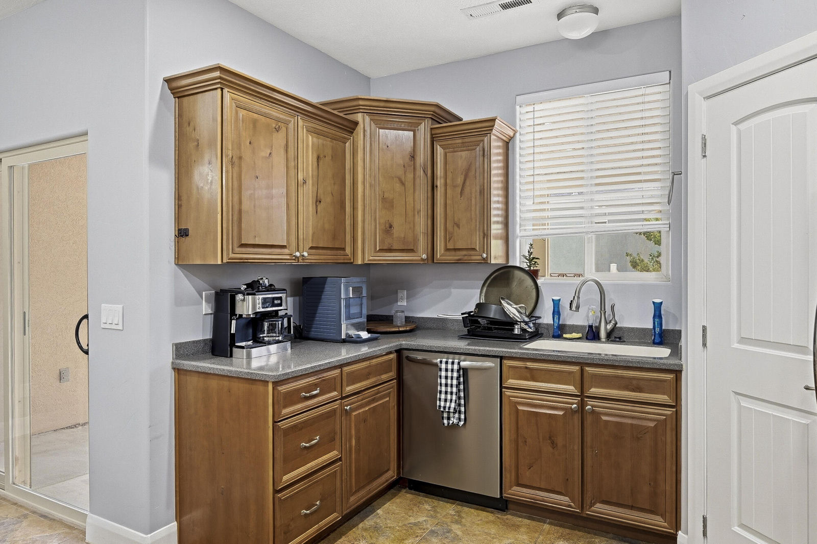 1588 S West Canyon DR, Cedar City, photo 13 of 45