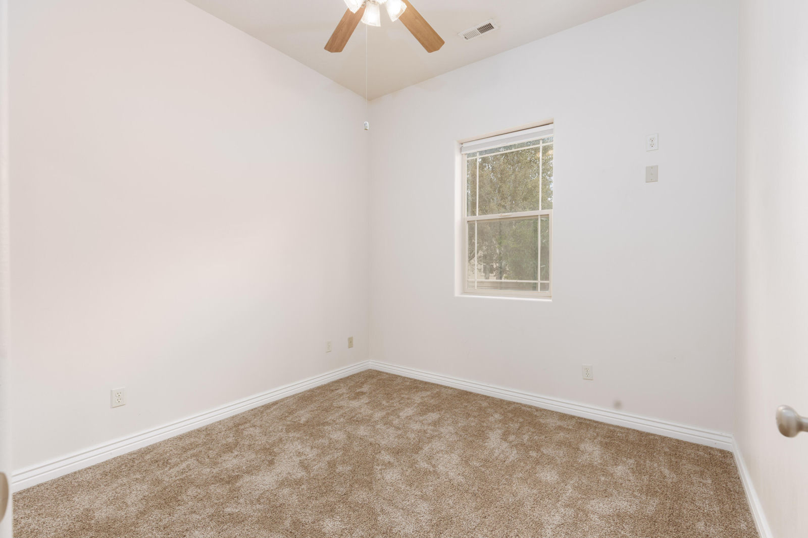 752 W 60 N N, Parowan, photo 23 of 47