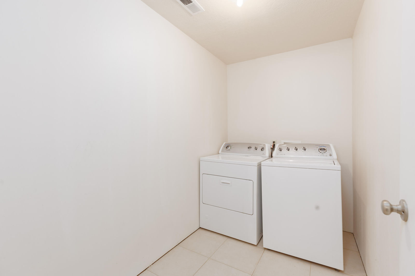 752 W 60 N N, Parowan, photo 36 of 47