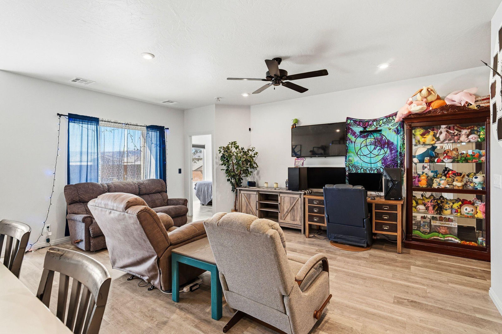 1406 E White Desert DR, St George, photo 18 of 53