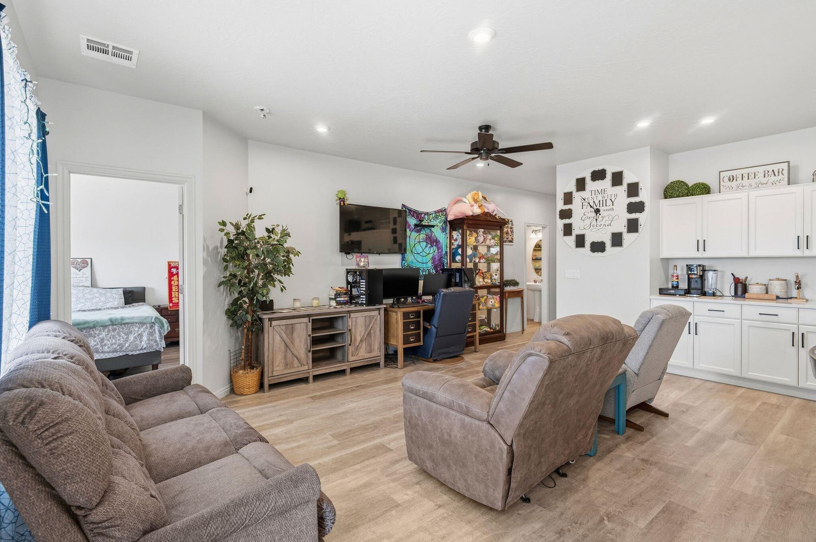 1406 E White Desert DR, St George, photo 19 of 53