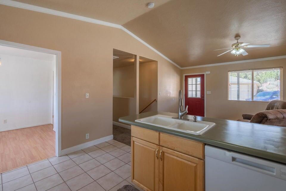 328 E Hillside CIR, Central, photo 12 of 70
