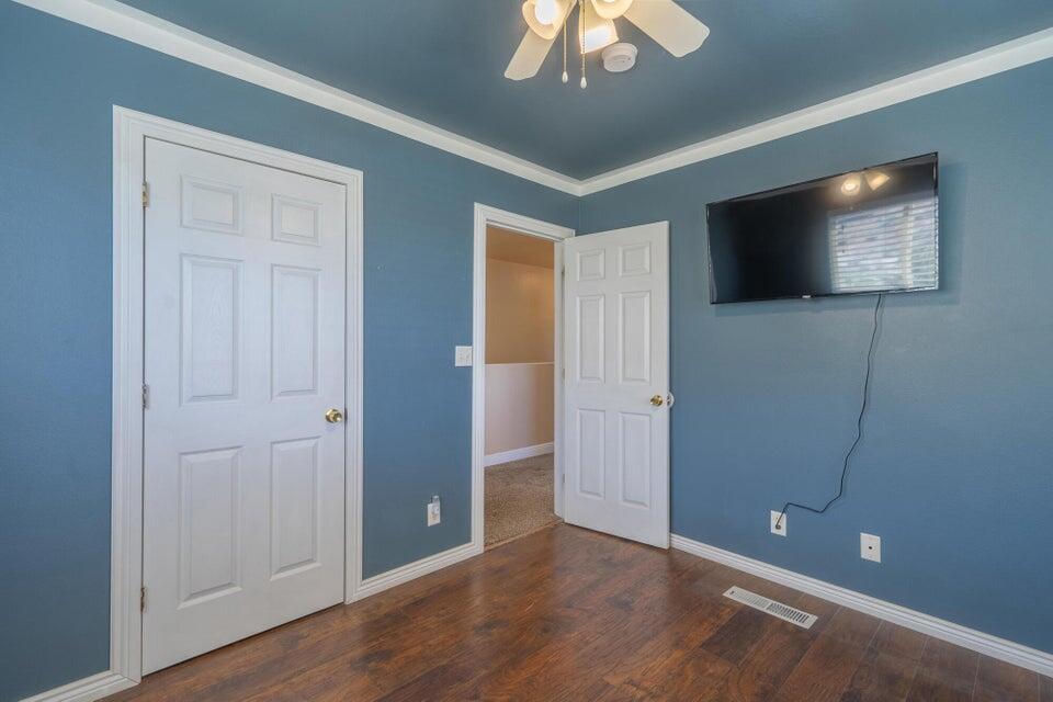 328 E Hillside CIR, Central, photo 16 of 70