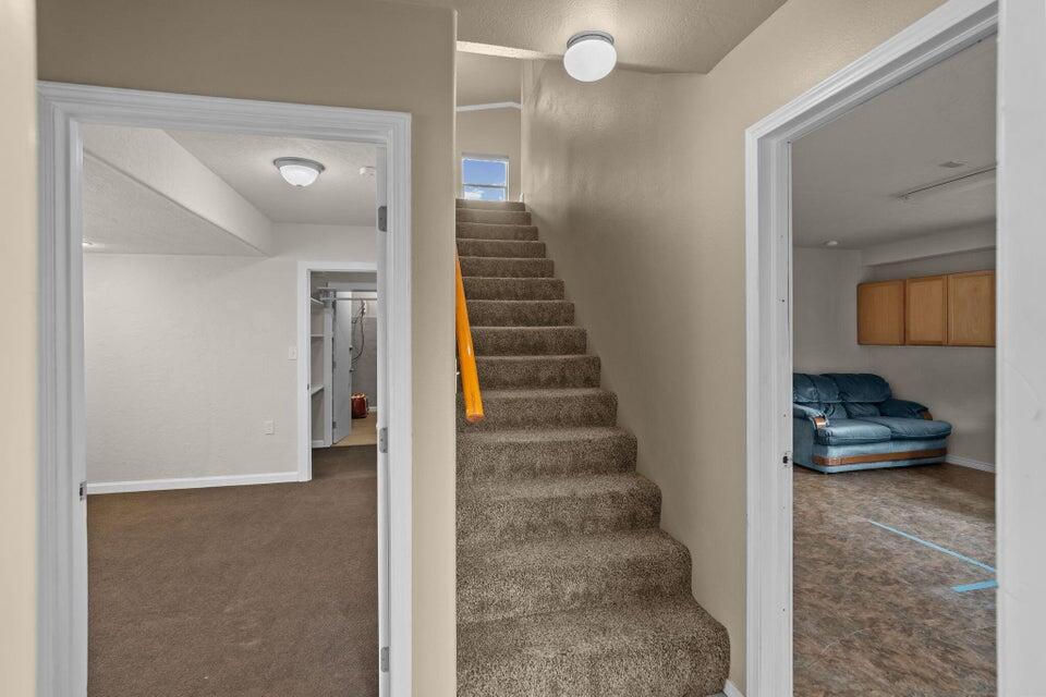 328 E Hillside CIR, Central, photo 37 of 70