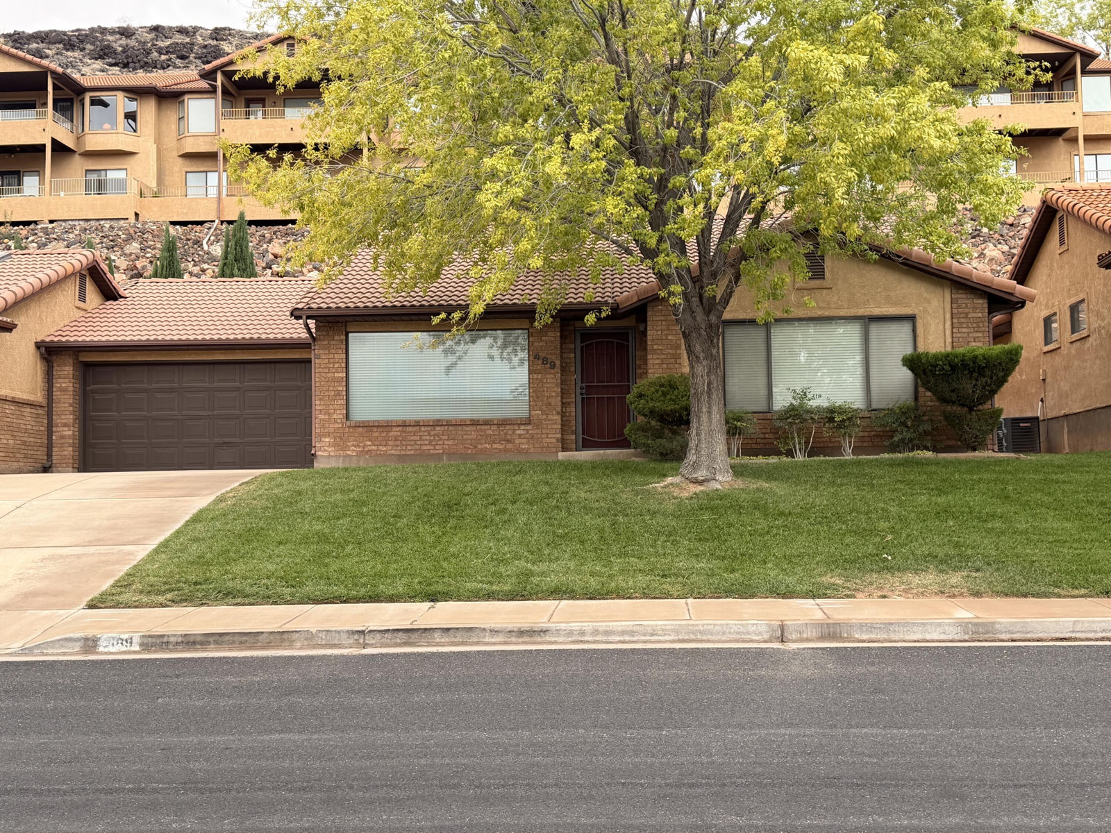 489 N Ridgeviw DR, St George, photo 3 of 13