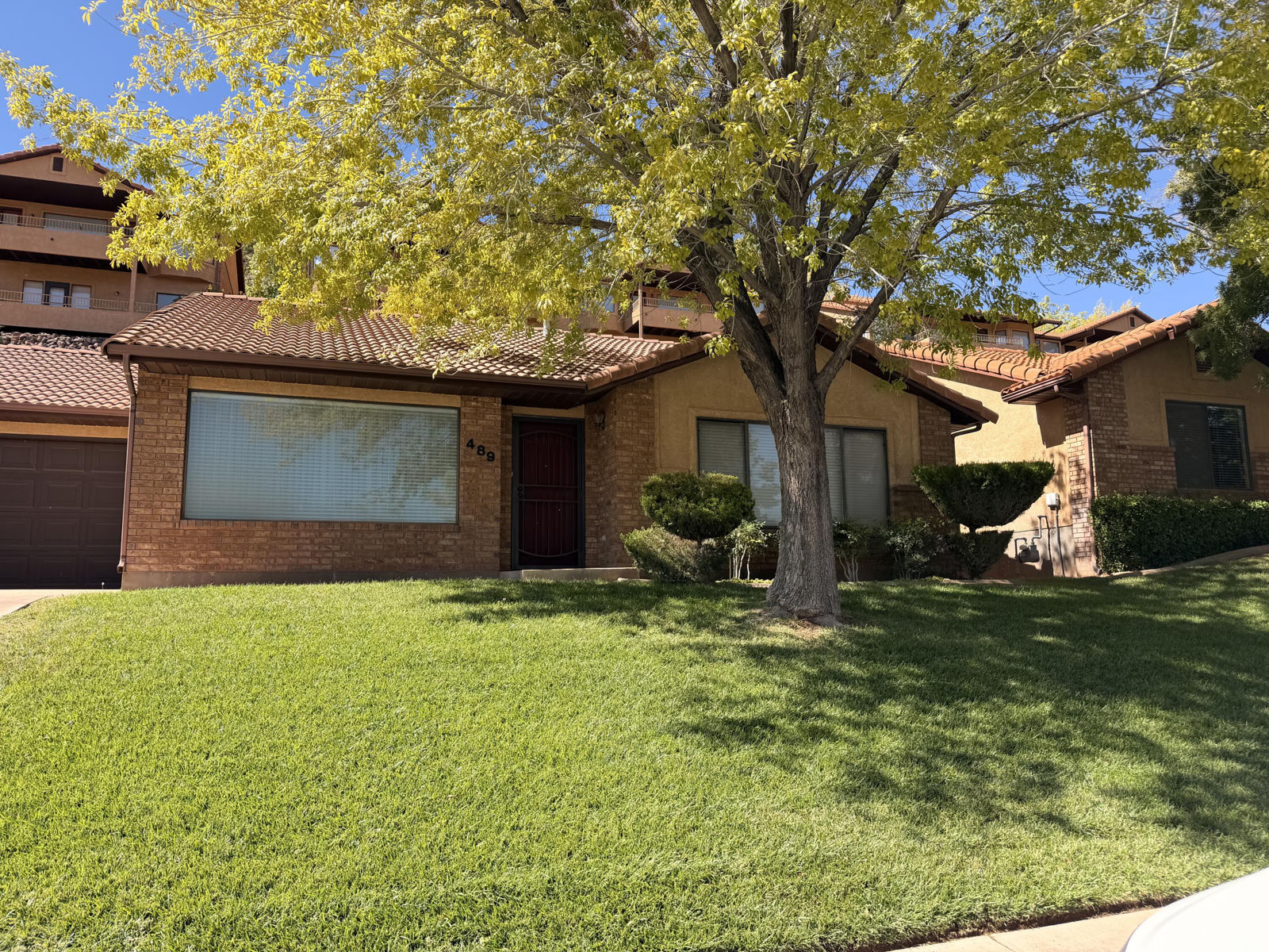 489 N Ridgeviw DR, St George, photo 2 of 13
