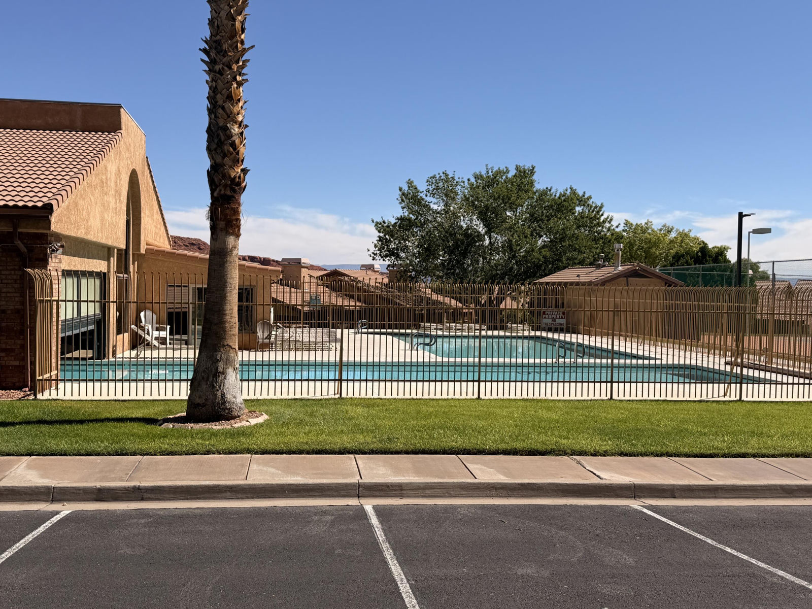 489 N Ridgeviw DR, St George, photo 9 of 13